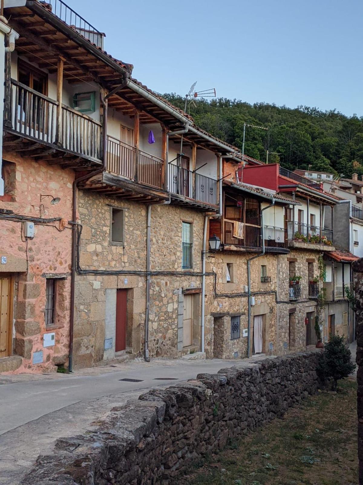 Apartament La Almazara Del Guijo Guijo de Santa Bárbara Zewnętrze zdjęcie